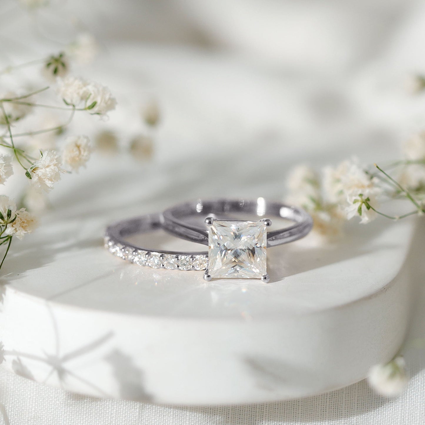 IGI Certified 2 Carat Lab Grown Diamond Princess Cut Engagement Ring With Wedding Band