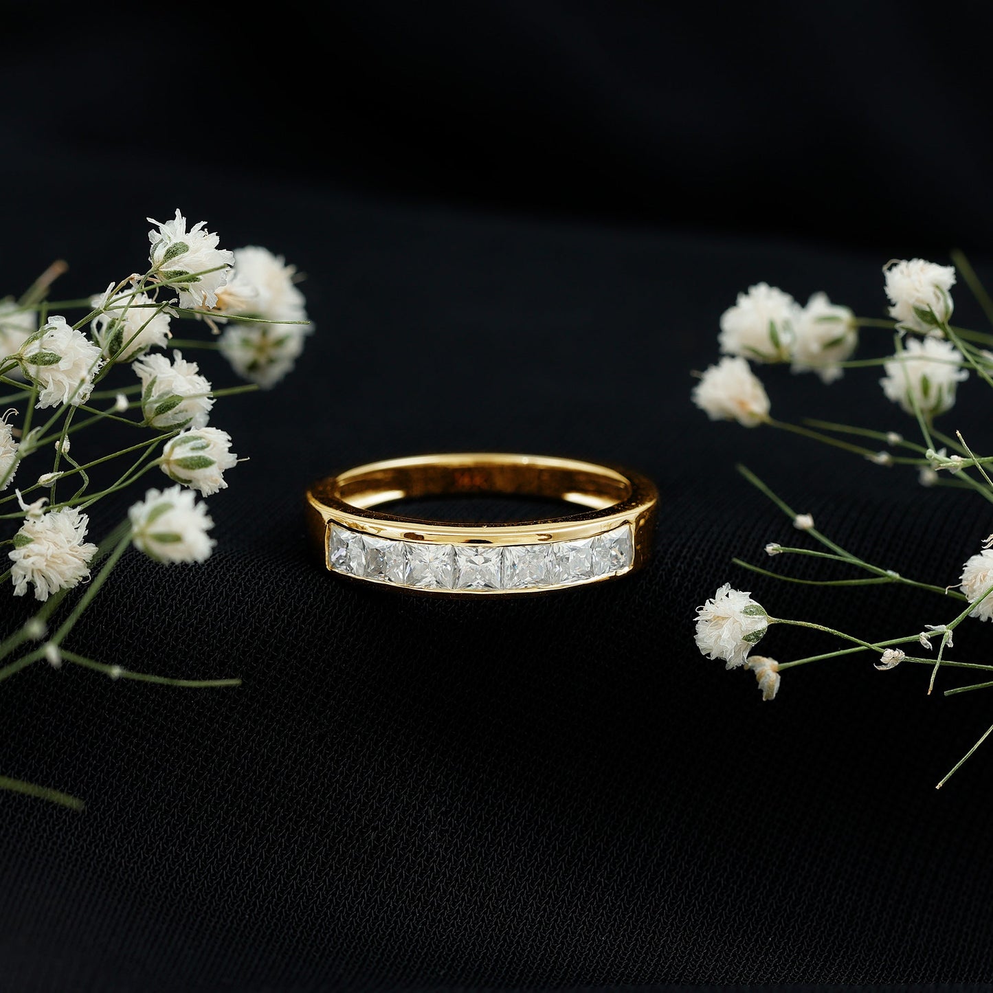 Certified Brilliant Cut Diamond Princess Cut Wedding Band