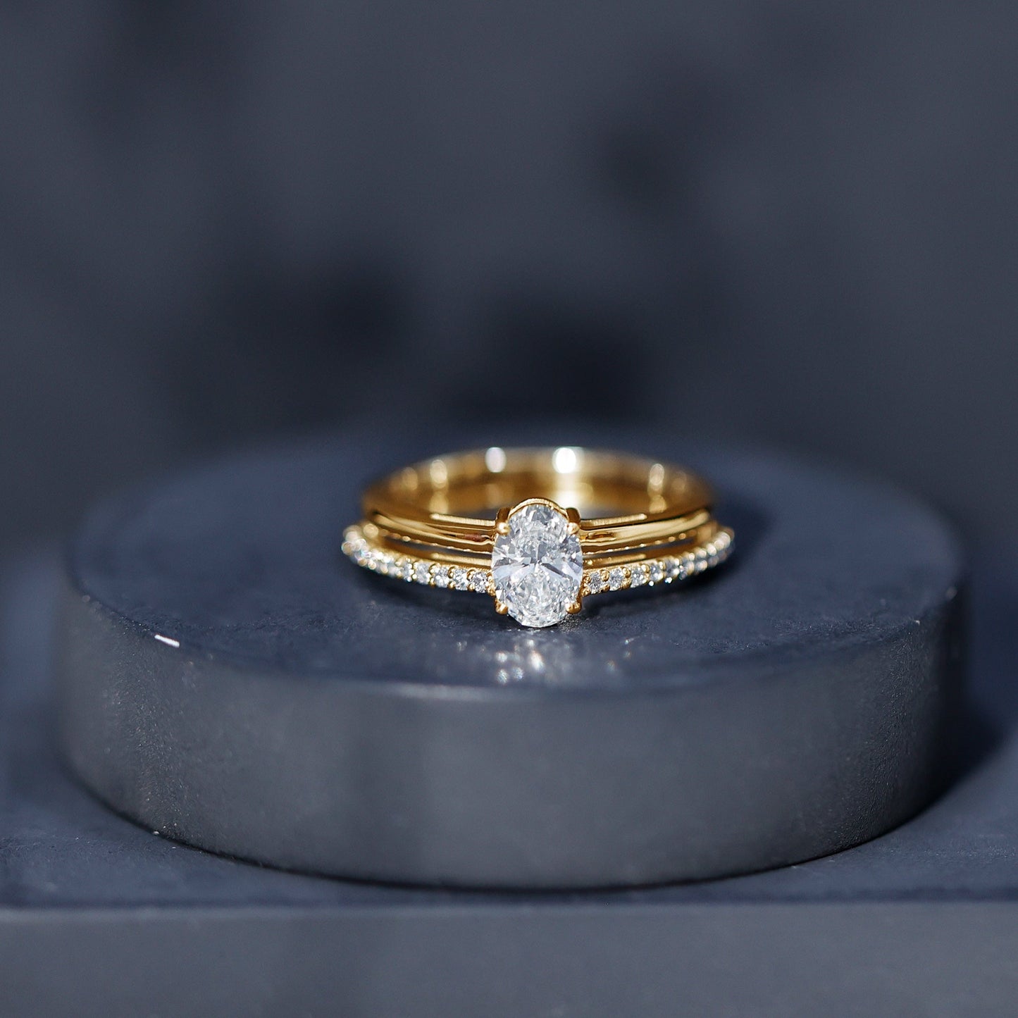 0.75 Carat Oval Cut Diamond Solitaire Double Band Engagement Ring For Her