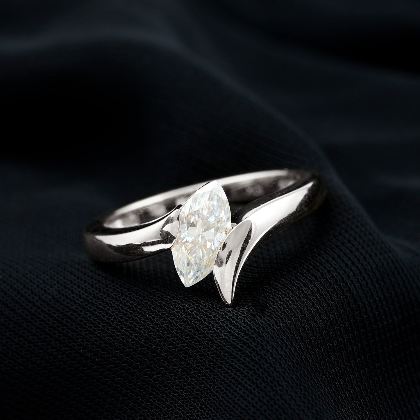 Lab Diamond 1 Carat Marquise Engagement Ring in Tension Mount Setting