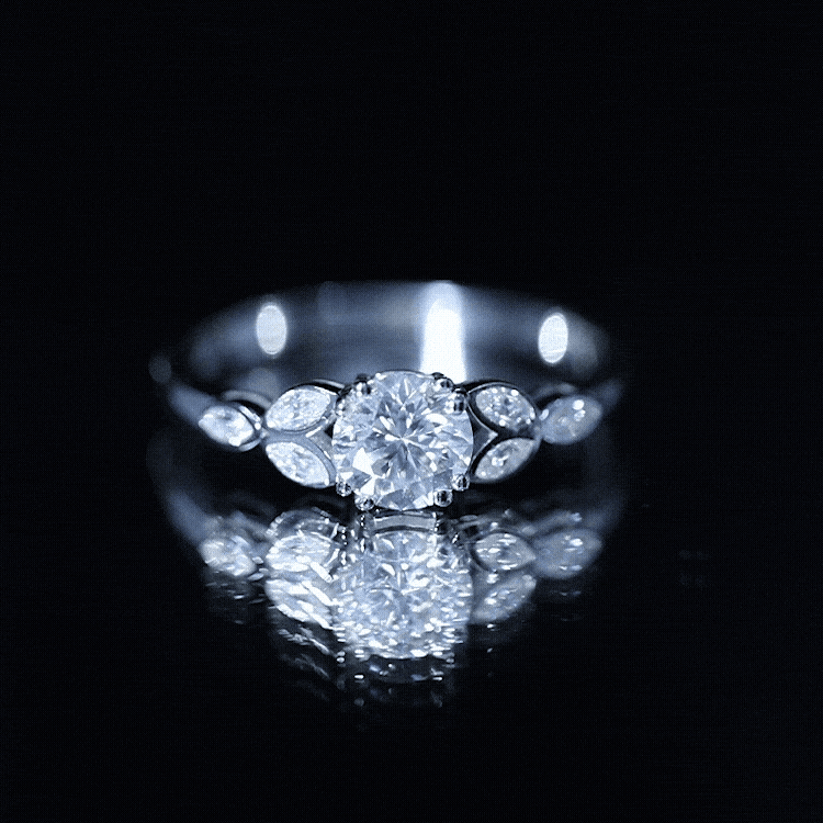 Certified 0.9 Carat Round Diamond Promise Engagement Ring For Her