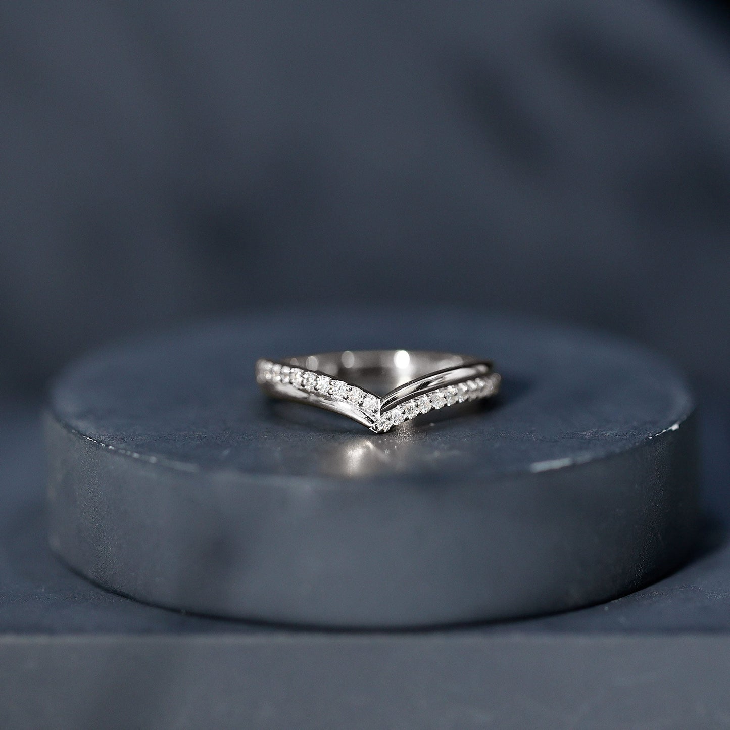 Pave Set Round Cut Natural Diamond Chevron Ring