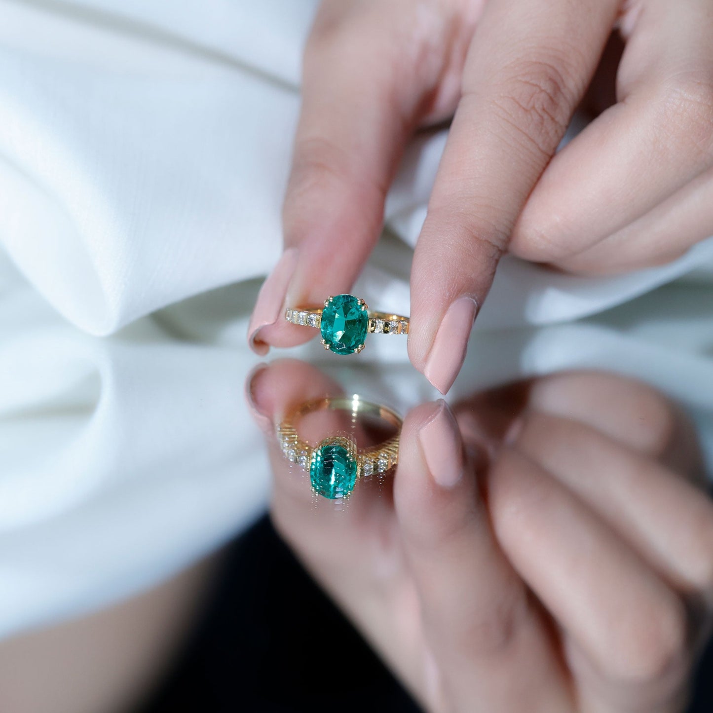 3 Carat Oval Cut Lab Created Emerald Solitaire Engagement Ring with Diamond