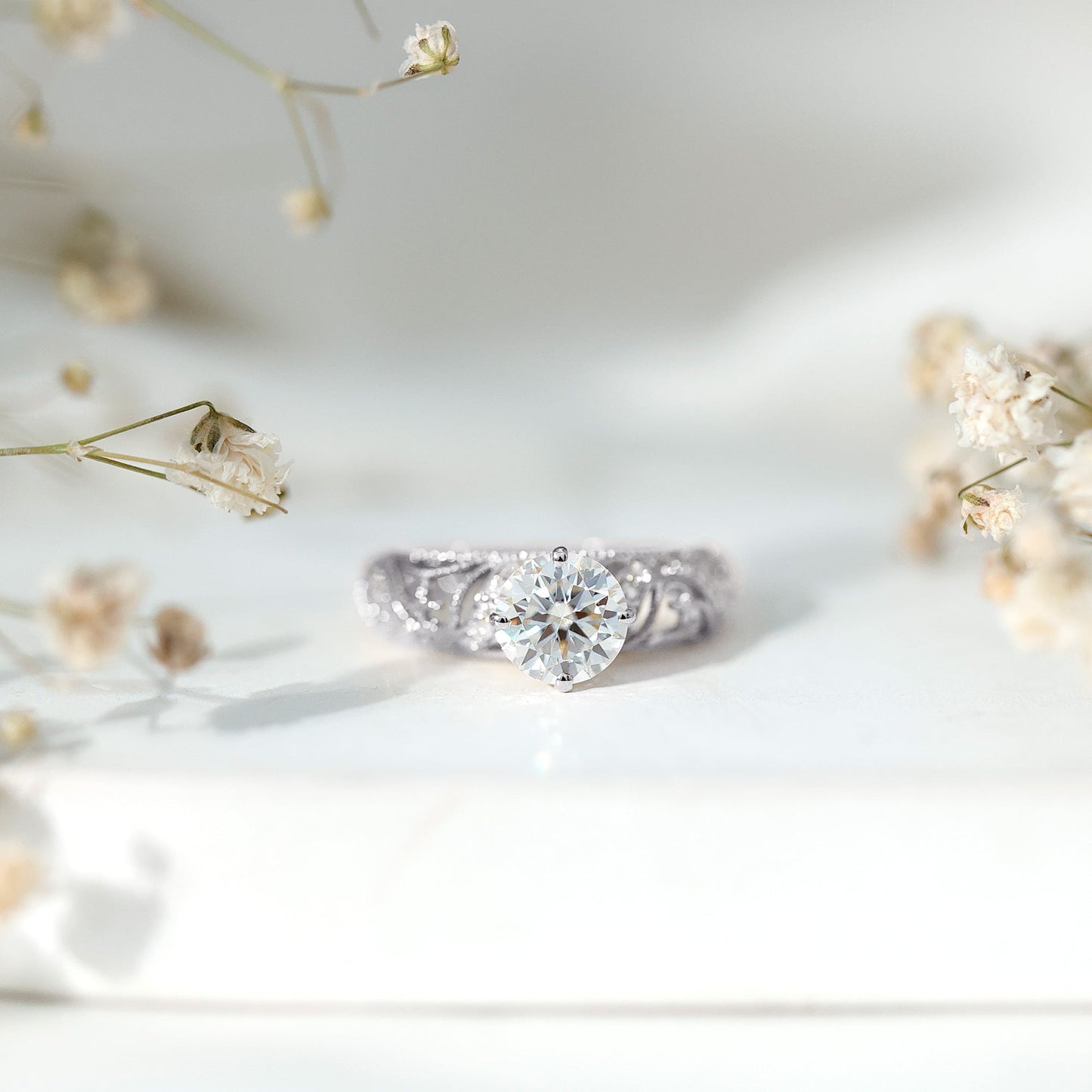 Round Cut Moissanite Vintage Engagement Ring With Diagonal Prongs