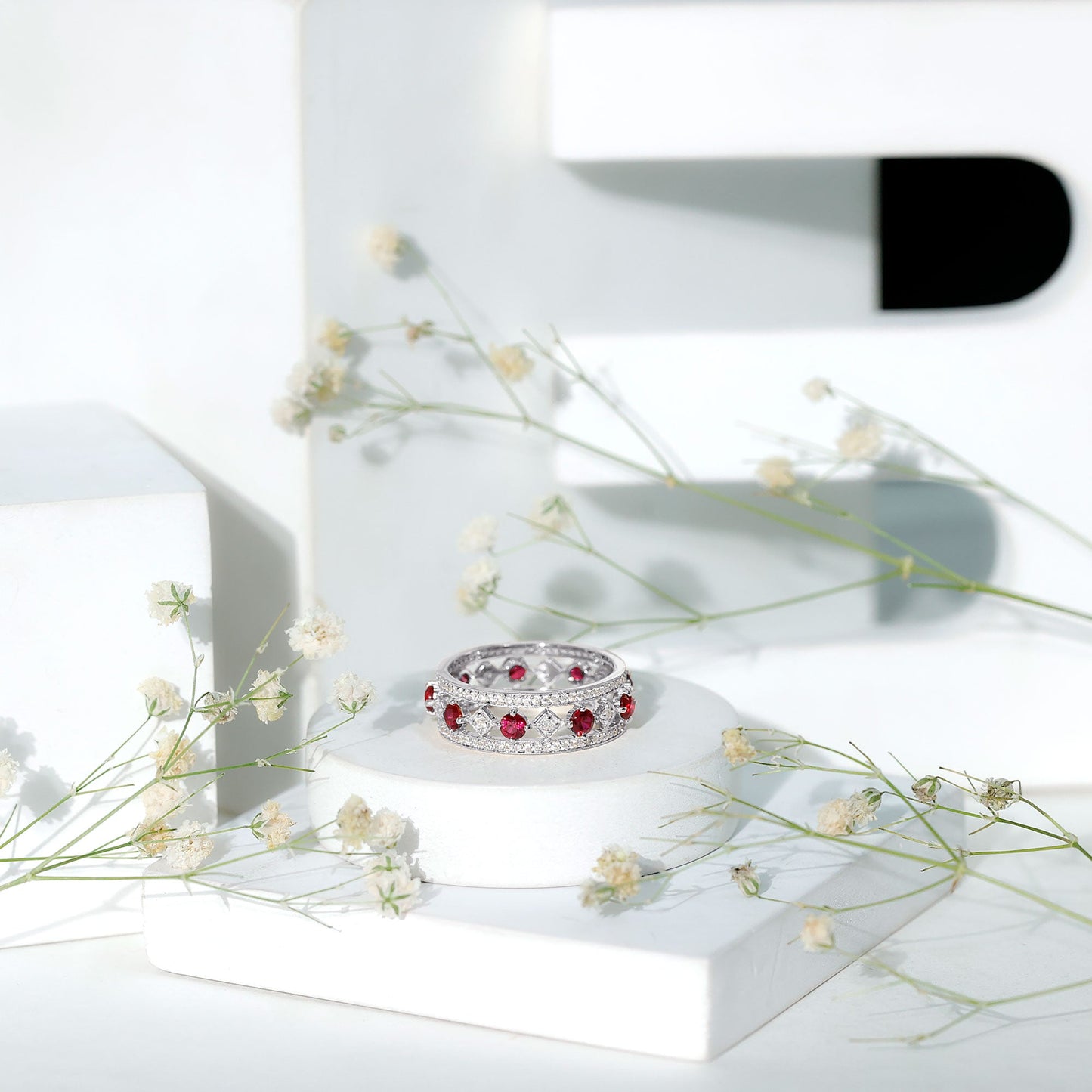 Lab Grown Ruby Vintage Wedding Band Ring With Moissanite