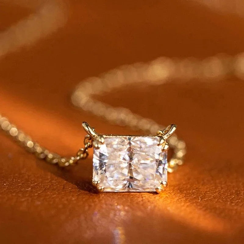 Huitan Temperament Geometric Crystal Cubic Zirconia Pendant Necklace for Women Wedding Accessories Fashion Versatile Jewelry