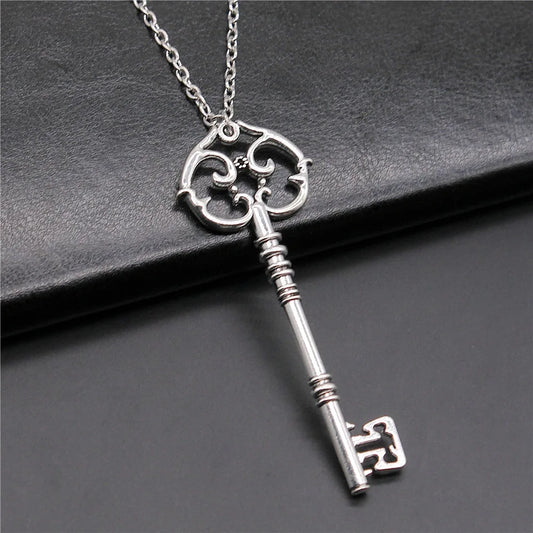 Fashion Vintage 2 Colors 82x31mm Big Key Pendant Necklace For Women Men Long Chain Necklace Jewelry Accessories