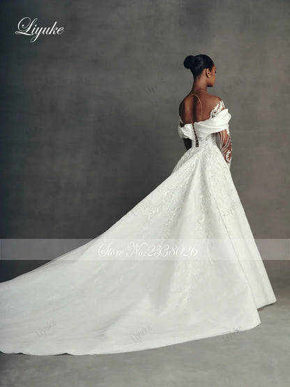 Liyuke Custom Made Luxury Embroidery Mermaid Wedding Dresses Robe De Marriage Removable Train 2 In 1 Lace Trumpet Bridal Gowns