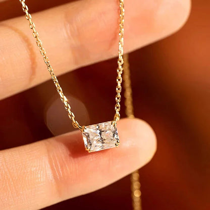 Huitan Temperament Geometric Crystal Cubic Zirconia Pendant Necklace for Women Wedding Accessories Fashion Versatile Jewelry