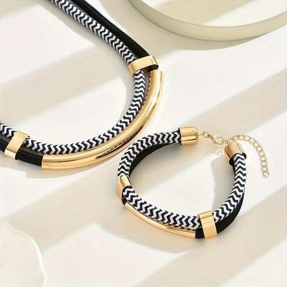 2PCS Set New Fashion Black and White Thick Double Line Metal Tube