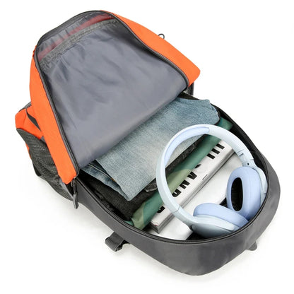 Outdoor lightweight hiking bag, large-capacity backpack, men's and women's travel, sports, hiking water-resistant backpack