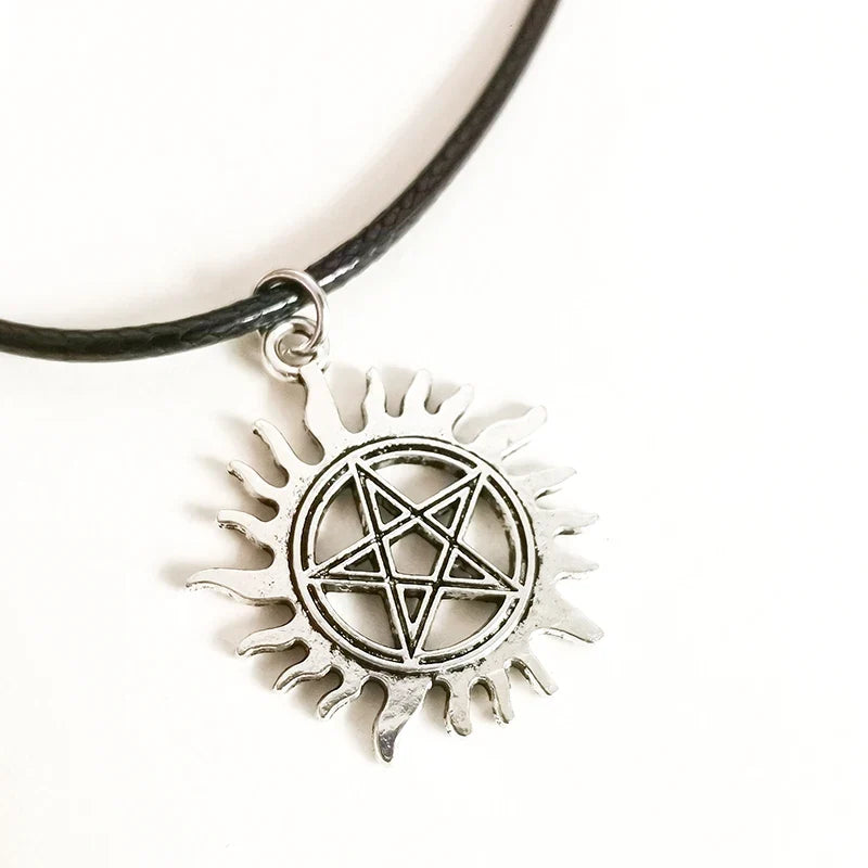 Supernatural Pentagram Star Pendant Necklace for Women Men Black Fashion Choker Wicca Witchcraft Vintage Goth Gothic Jewelry