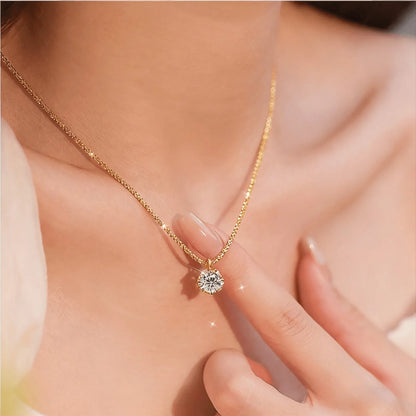[Shining Protagonist] Synthetic Zirconia Necklace for Women | 316 Stainless Steel Collarbone Chain |Versatile for Daily Banquets