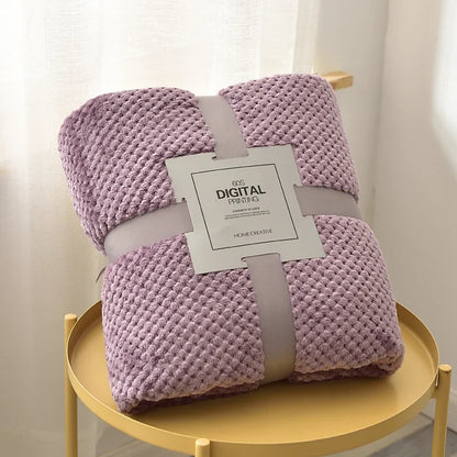 Fluffy Coral Velvet Blanket Flannel Plush Comfortable Thickened and Warm Soft Sofa Throw Blanket for Air-Conditioned Room Luxury