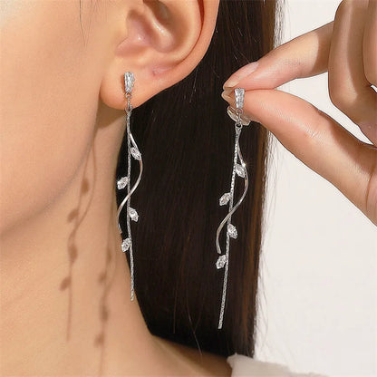 Luxury Temperament Green Zircon Drop Earrings For Women Korean Fashion Long Tassel Rhinestone Earring Wedding Party Jewelry