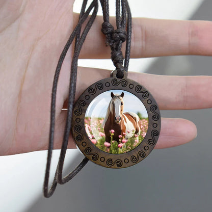 Horse Necklaces White Brown Horse Galloping Glass Dome Vintage Wooden Pendant Rope Chains Necklace Women Men Goth Jewelry Gift