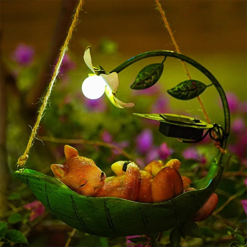 New Swinging Resin Cat Craft Garden Solar Animal Squirrel Statue Ornament Light Tree Hanging Garden Resin Decoration