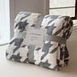 Luxury Flannel Travel Blanket for Airplane Lightweight Office Nap Soft Blanket Non-shedding and Colorfast Multi-purpose Blankets