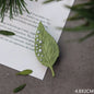 Creative Handmade Exquisite Green Plant Brooch Corsage Woman Retro Pearl Brooches Coat Accessories Jewelry
