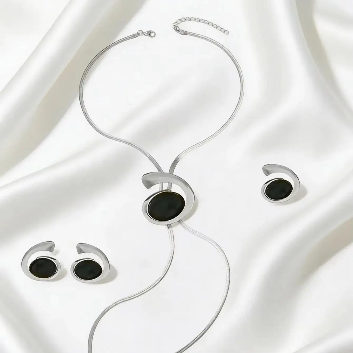 Elegant French Spiral Black Resin Stone /Imitation Baroque Pearl Jewelry Set Women Herringbone Chain Necklace Earrings Ring