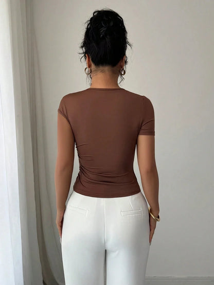 Women's Spring/Summer Trendy Sleeveless Asymmetrical Neckline Metal Decoration One-Piece Minimalist Slim Fit Casual Vest