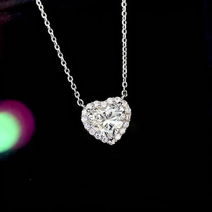 Huitan Heart Women Pendant Necklace Romantic Wedding Party Simple Style Accessories Inlaid Shining CZ Fashion Lady Jewelry Gift