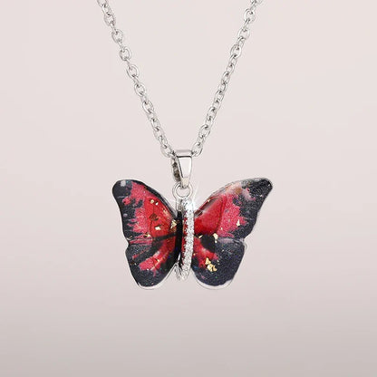 Huitan Aesthetic Butterfly Pendant Necklace for Women Silver Color/Gold Color Inlaid Shiny CZ Fashion Party Accessories Jewelry