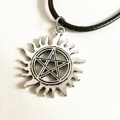 Supernatural Pentagram Star Pendant Necklace for Women Men Black Fashion Choker Wicca Witchcraft Vintage Goth Gothic Jewelry