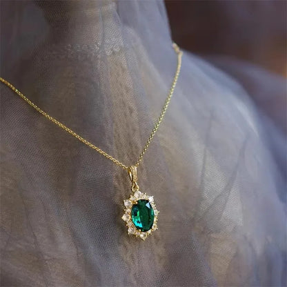 Huitan Sunflower Design Pendant Necklace with Green Cubic Zirconia Luxury Trendy Women Accessories for Wedding Jewelry Gifts