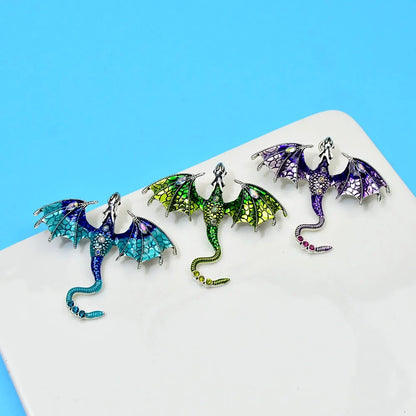CINDY XIANG Enamel Fly Dragon Brooch Beautiful Legand Animal Pin 3 Colors Available Winter Jewelry High Quality New 2022