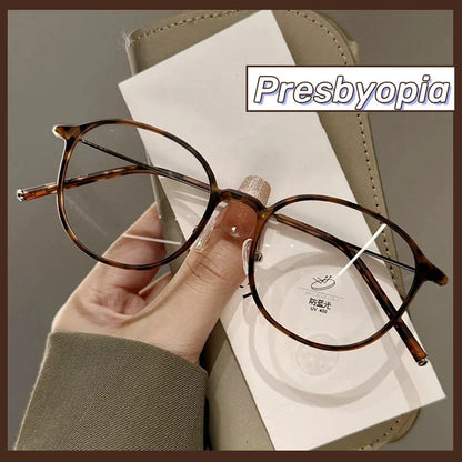 Reading glasseAnti Blue Light Round Frame Presbyopia Glasses Retro Circular Reading Glasses Ultra Light Unisex Far Sight Glasses