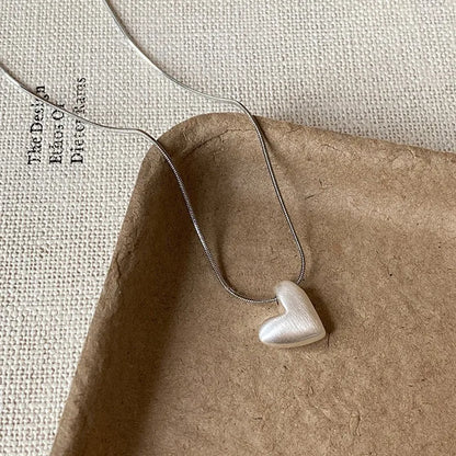 Vnox Minimalism Heart Pendant Snake Chain Necklace for Women Girls, Matte Silver Color Love Pendant Necklace Jewelry Gift
