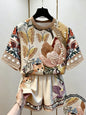 Women's Summer Casual Outfit: Elegant Floral Butterfly and Kitten Print Short-Sleeve Top + Loose Shorts Two-Piece Set, Suitable for Summer Casual Outings, Versatile Clothing