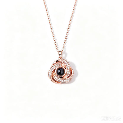 Love Heart Necklace 100 Languages I Love You Projection Pendant Jewelry For Mom Girlfriend Birthday Christmas Romantic Gifts