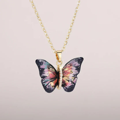 Huitan Aesthetic Butterfly Pendant Necklace for Women Silver Color/Gold Color Inlaid Shiny CZ Fashion Party Accessories Jewelry