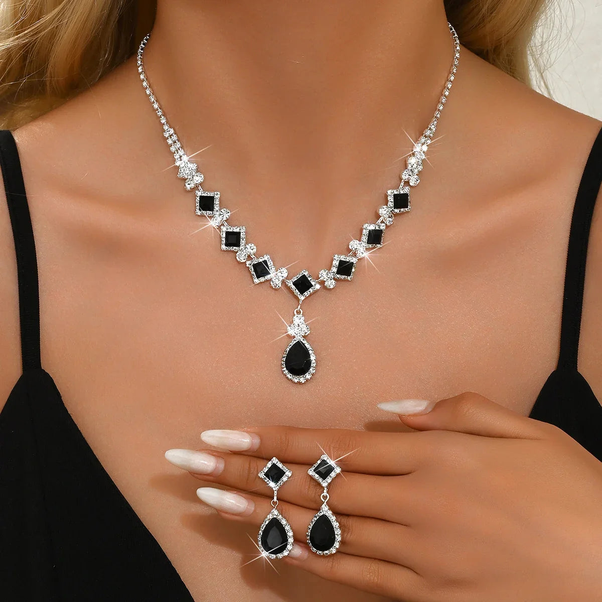 3-piece Women's Claw Chain Series Geometric Droplet Earrings Necklace Set Wedding Banquet Party Holiday Gift 8056