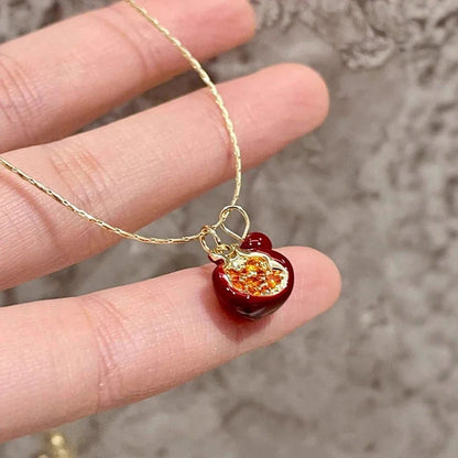 Vintage Style Pomegranate Pendant Necklace, Stylish and Elegant Collarbone Chain, Women's Date Party Jewelry, Gifts