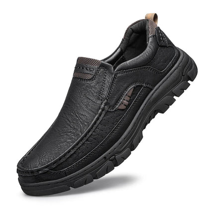 CLOHOOMen's Casual Loafers Handmade Breathable Leather Shoes with Thick Rubber Sole Comfortable Footwear Classic Hand Sewn Seams