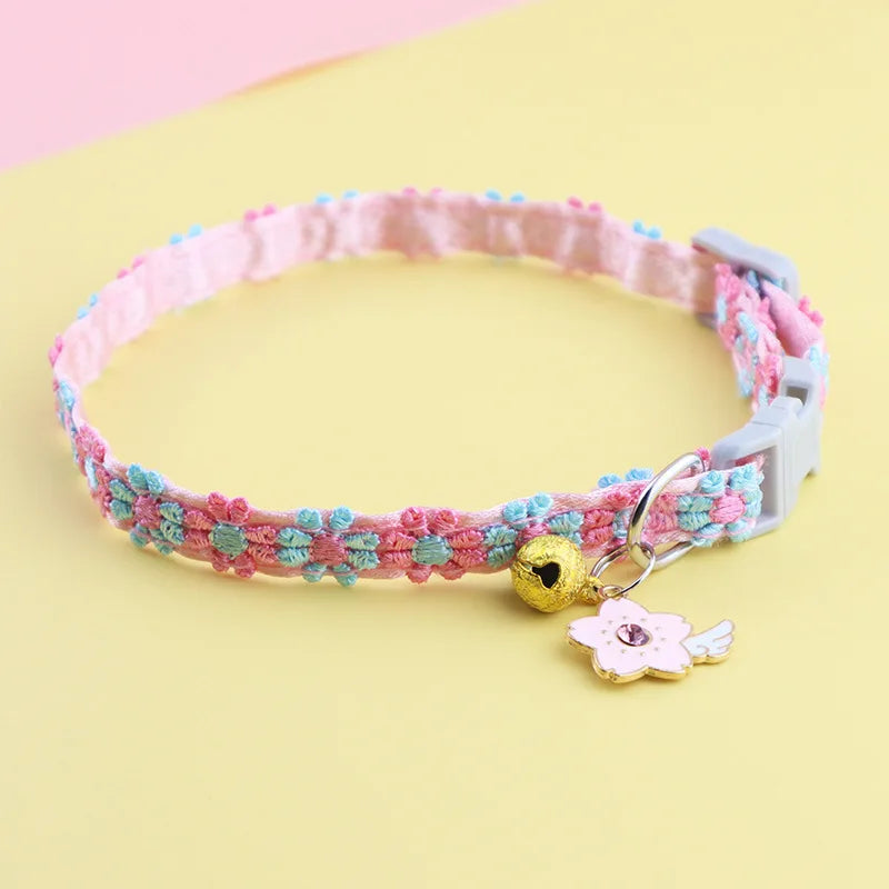 For Airtag Cat Collar with Heart Pendant Girl Cat Cute Flower Positioning Cover Cat Collar Kitten Puppy Rabbit Without Airtag