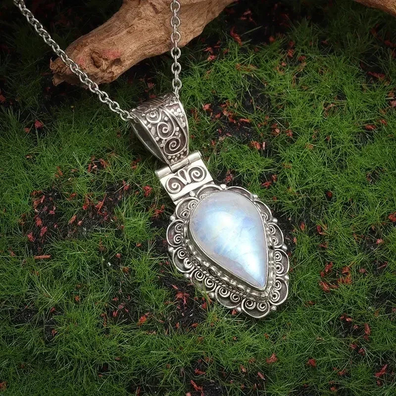 Delicate Crystal Cross Pendant Women Girls Necklace Elegant Party Wedding Jewelry Catholic Amulet Gift