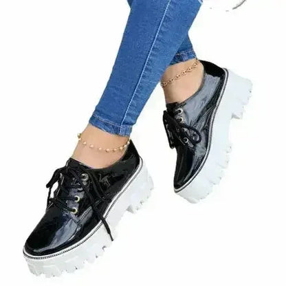 Platform Oxford Shoes - Thick Heel & Pink/Red/Black | Femstylo