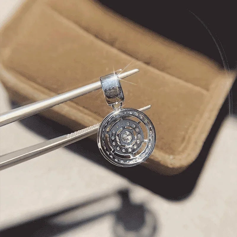 Huitan Circle Design Lady Pendant Necklace Silver Color Inlaid Shining CZ Elegant Wedding Engagement Fashion Accessories Jewelry