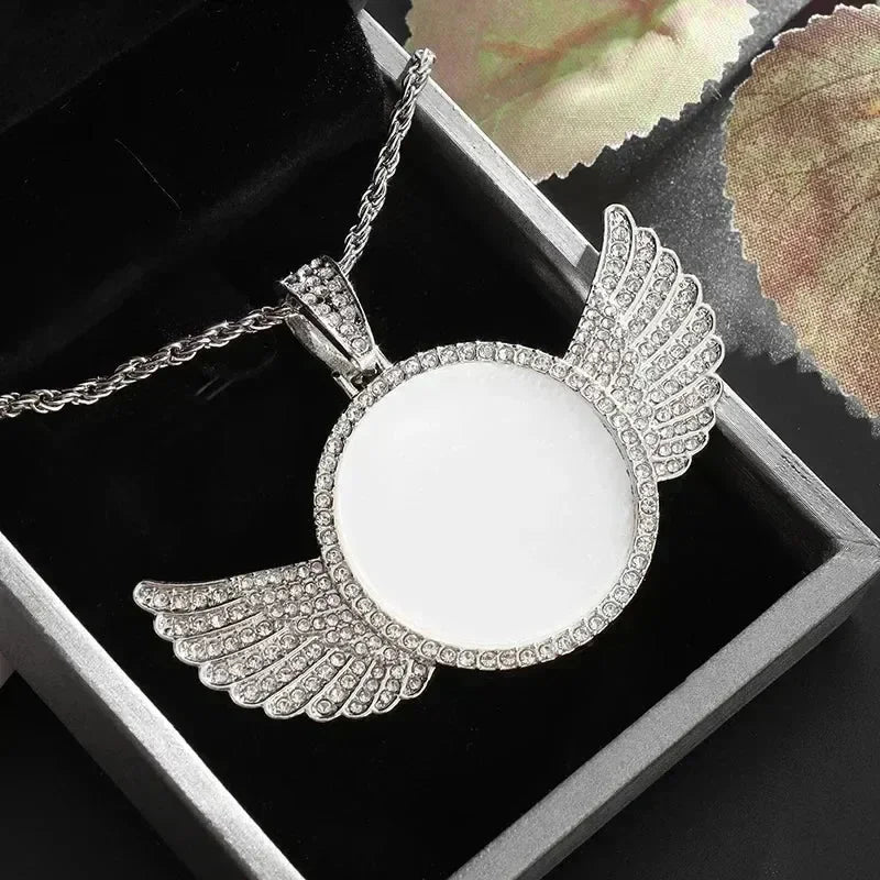 Ice Out Zircon Polite Gesture Middle Finger Necklace Men Women Punk Hip Hop Rap Rock Party Jewelry Gift