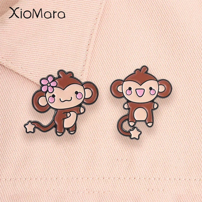 Cute Monkey Enamel Pins Cartoon Star Tail Ape Floral Kawaii Animal Brooches Lapel Backpack Badge Fashion Jewelry Gift for Friend