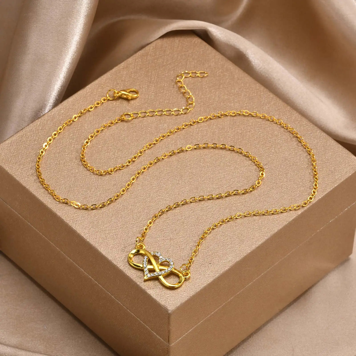 Infinity Heart Necklace for Women with Cubic Zirconia Anniversary Birthday Jewelry Gifts Wife Girlfriend Mom Daughter