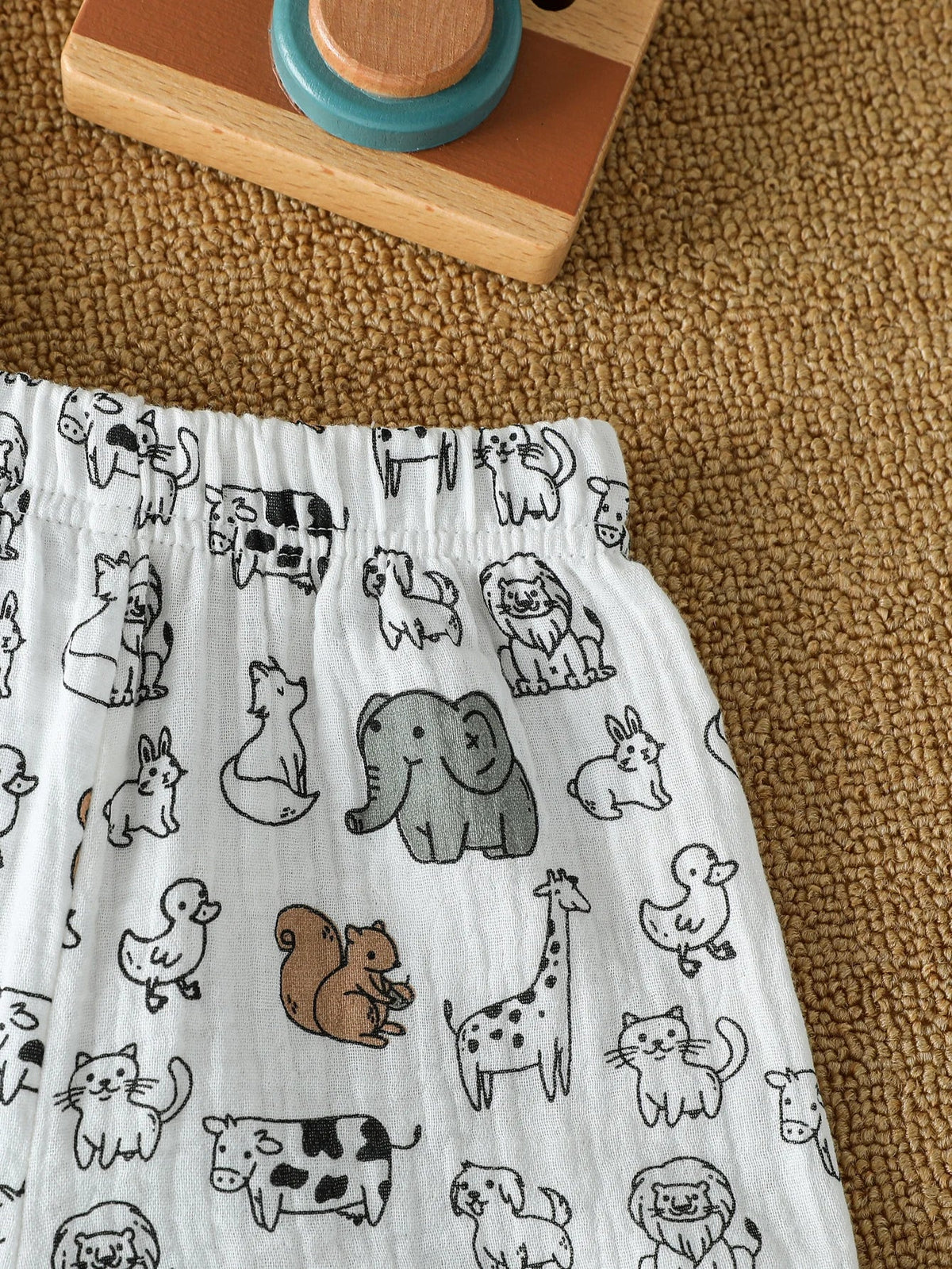 New Summer Dinosaur Cartoon Printed Short-Sleeved T-Shirt and Shorts