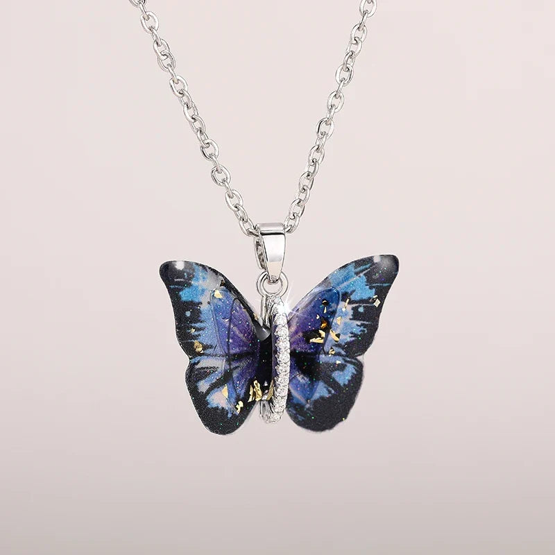 Huitan Aesthetic Butterfly Pendant Necklace for Women Silver Color/Gold Color Inlaid Shiny CZ Fashion Party Accessories Jewelry