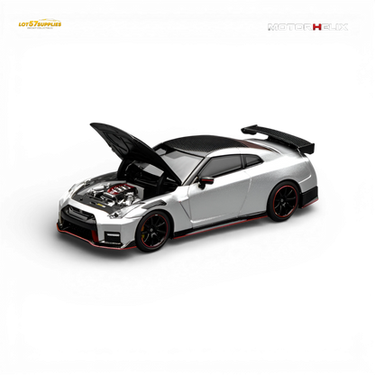 Motorhelix Nissan GT-R NISMO (R35) Special Edition 2022 - Ultimate Metal Silver 1:64