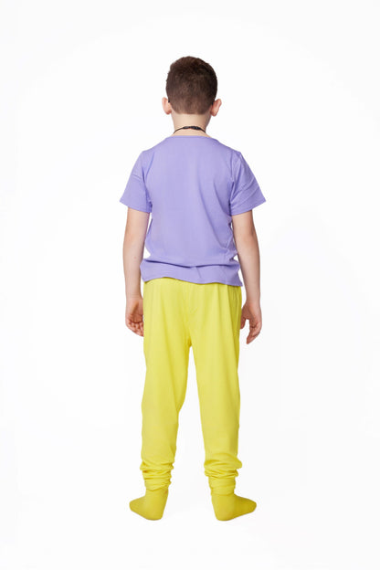 The Everday Sensory Friendly Peri Tee w Chewy Necklace-- *actual chewy necklace design may vary, but color will match tee*
