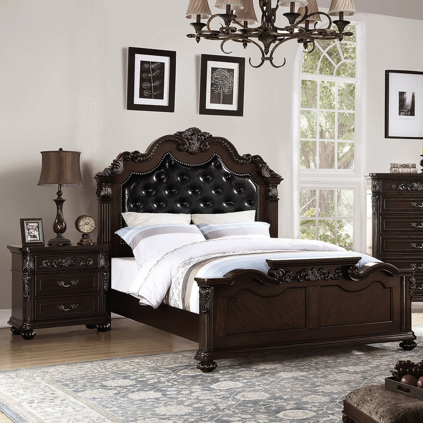 3 Piece Bedroom Set With Tufted Headboard And 2 Nightstands